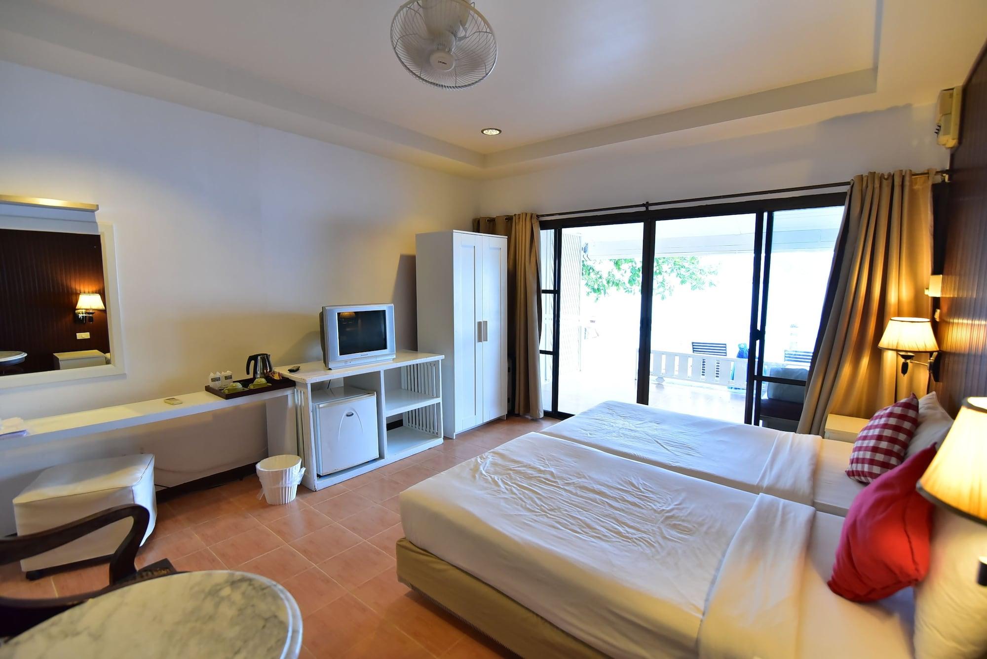 Koh Hai Fantasy Resort & Spa Koh Ngai Buitenkant foto